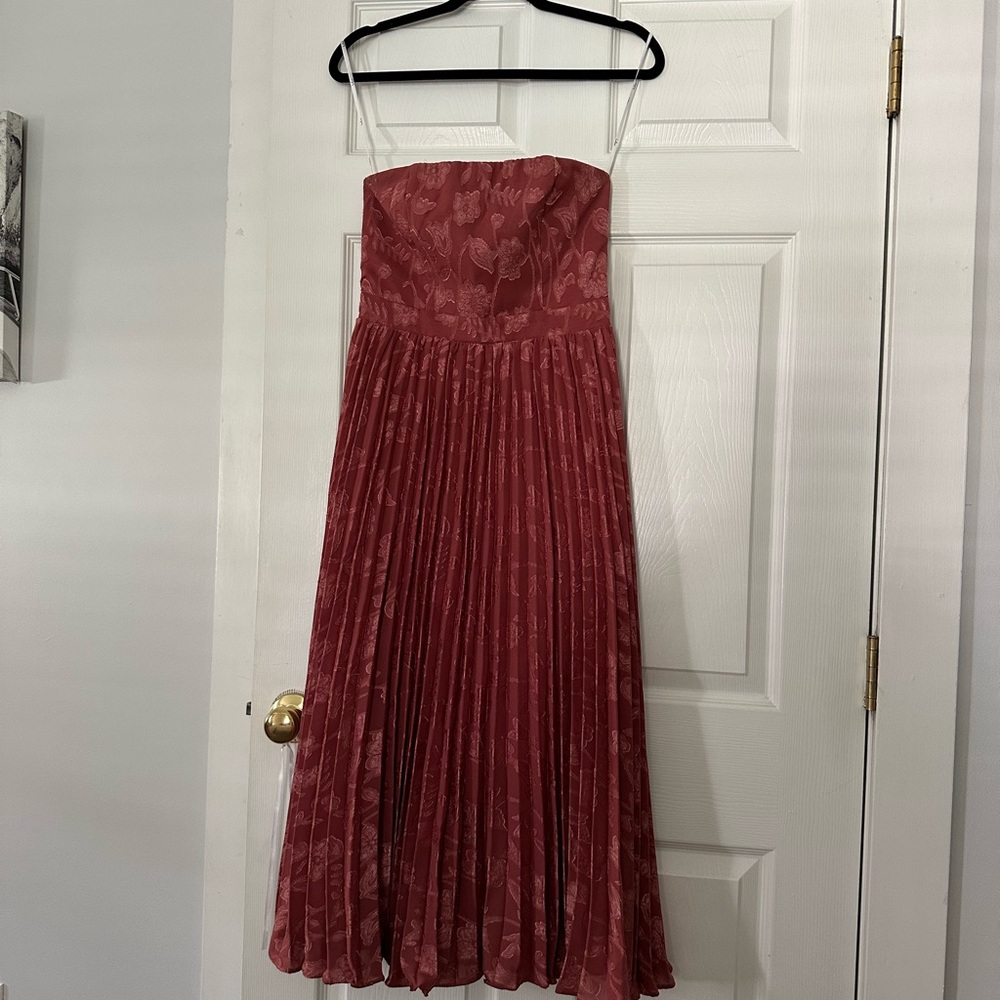 Lulus Strapless satin dress